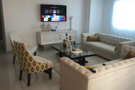 Renacimiento Apartment | LUXURY APARTMENT TORRE PROARCA.. NETFLIX INC..