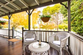 Narrandera Cabin | Doulton Cottage: your private, pet-friendly home