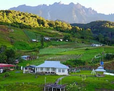 Kundasang Cabin | NKL Homestay, Kundasang. Up to 17 people