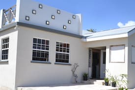 Inch Marlowe House | Mike's Beach House
