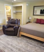Coos Bay Apartment | Ocean Bay Studio II