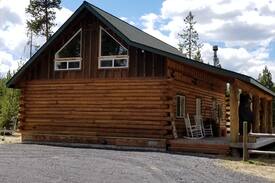 Gilchrist Cabin | Grampie's Cabin
