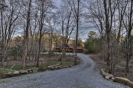 East Ellijay Cabin | Cartecay River Dreams - Fabulous Log Home on River