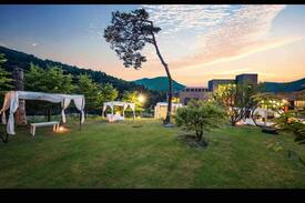 Seorak House | 가평 청평호수 스파펜션. 개별테라스 단독바베큐/쁘띠쁘랑 남이섬 아침고요수목원,English