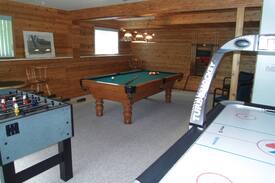 East Kootenay House | Bear Tracks Chalet