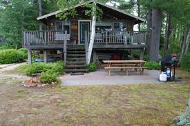 Ashburnham Cabin | Lakeside cottage, "Breezy Point"