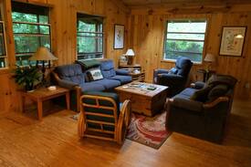 Mars Hill Cabin | Hampton Creek Cabin