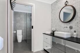 Meroo Meadow House | Rivendell - Blissful Berry Accommodation
