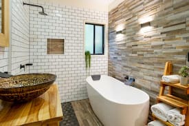 Mowbullan Cabin | Whitewood Cottage-Local Village on Bunya Mountains