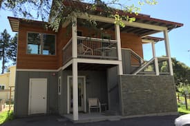 Sebastopol Apartment | The Magic Treehouse
