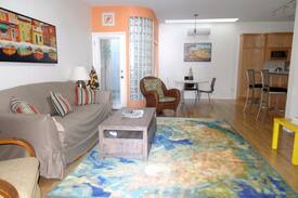 Capitola House | Capitola Village Deco Beach House