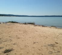 Menonaqua Beach Cabin | Rustic Schoolhouse on Lake: HarborSprings/Petoskey