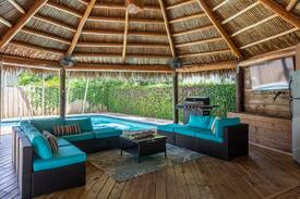 Northeast Coconut Grove House | Tiki Hut Pool Home in Coconut Grove