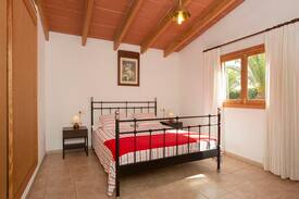 Santanyi House | 2 bedroom villa sleeps 4 in santanyí