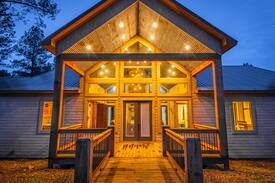 Broken Bow Cabin | Whiskey Creek-On the Creek, Farmhouse Decor