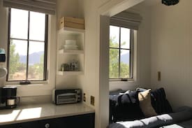 Buena Vista Apartment | Captain's Cabin @ Riverpath Pensione in South Main