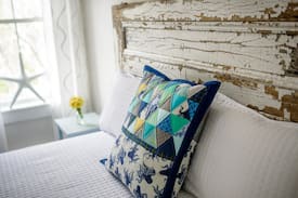 Mahone Bay Bed & Breakfast | Kitch'inn B&B - Room 3 - Nautical Nelly