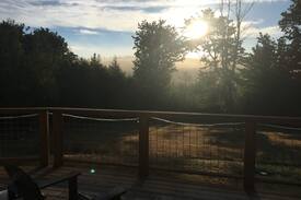 Quilcene Cabin | The Maples Farm Stay, Quilcene (Entire Home)