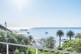 Clifton House | Secluded Beachside Bungalow in Clifton