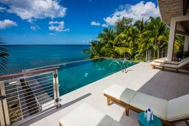Castries Villa | Sapphire Beach Villa-Ocean Front + Infinity Pool