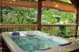 Hot Springs Cabin | Creekbend Cabin