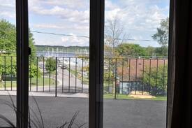 Suttons Bay Apartment | Suttons Bay North Beach Condominium