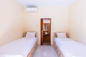 Pererenan House | Cheap Comfy Room in Canggue Peaceful Area #2