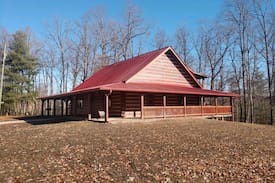 Pine Ridge Cabin | Tight Hollow Cabin