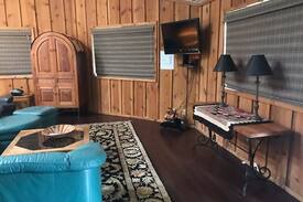 Ruidoso Cabin | CABIN In the Heart of the Forest (Cedar Creek)