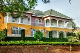 Kigali House | ViaVia Travellers Café Kigali