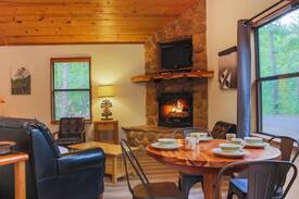 Broken Bow Cabin | The Trail House at Eagle Ridge