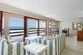 Misty Cliffs House | Misty Way - on the beach