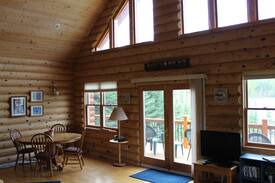 Republic Cabin | Sundog Lake Cottage