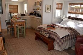 Fallbrook House | Winterwarm Cottage, a minifarm stay
