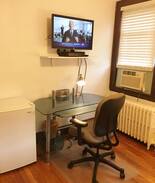 Grant City Apartment | FEW MIN WALK TO RICHMOND UNIVERSITY MEDICAL CENTER