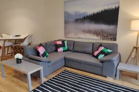Canterbury Apartment | No1 Inspired House - Beautiful Riverside Apartment