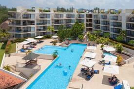 Ban Bo Han Apartment | Dewa Residence 1003