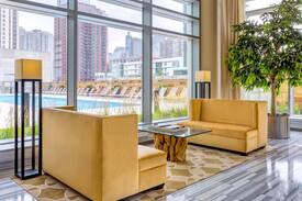West Town Apartment | River North/Fulton Market HighEnd Pool/HotTub Gym