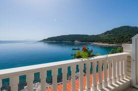 Milna Apartment | Luxury apartment sea view-Mario Tudor