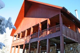 Snowshoe House | North West Ridge 112 - Timber Wolf Lodge Ski Chalet. Adjacent to the Western Territory Slopes. Free Shuttle to Village .