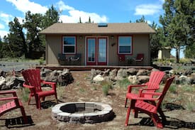 Prineville Cabin | Juniper Ridge Cottage