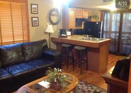 Cherokee Cabin | Qualla Cabins by the River