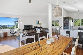 Marengo House | BUENA VISTA MARENGO - family home, views, WIFI