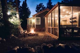 Little Bullhead Cabin | Isolated GLAMPING on the shore of Lake Winnipeg