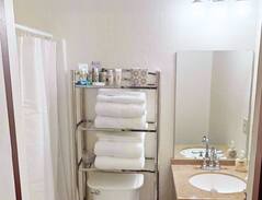Tyrone House | Cornali Cottages Studio home in Silver City