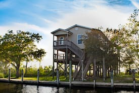 Hopedale Cabin | Kantcha Ketchem Fishing Lodge - Hopedale, La