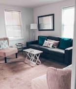 Orange Lake Cabin | Cozy Lake Cottage