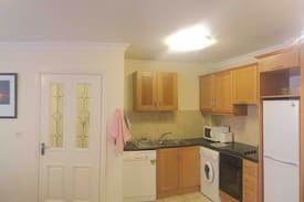 Roscoe Apartment | Apartment 16 Roscam House, Roscam, Galway for 4.