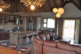 Bela-Bela House | Elandsfontein 21*, Private Game Lodge, Mabalingwe