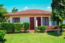 Likoni Hotel | ACK GUEST HOUSE MOMBASA